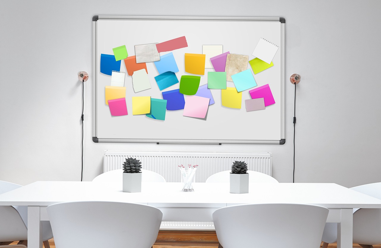 optimiser le rangement dans une petite chambre grâce au DIY : astuces et idées pratiques optimisez l'aménagement de votre petite pièce avec nos astuces d'organisation pratiques et efficaces pour un espace ordonné et fonctionnel.